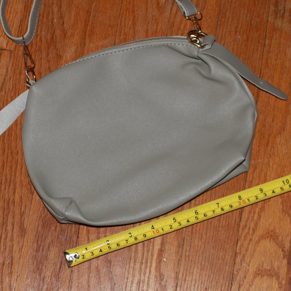 Unknown Brand Faux Leather Shoulder Bag - Picture 5 of 5
